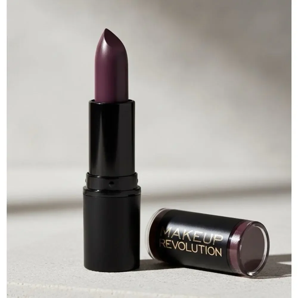 Makeup Revolution Amazing Lipstick In Shade Make Me Tonight